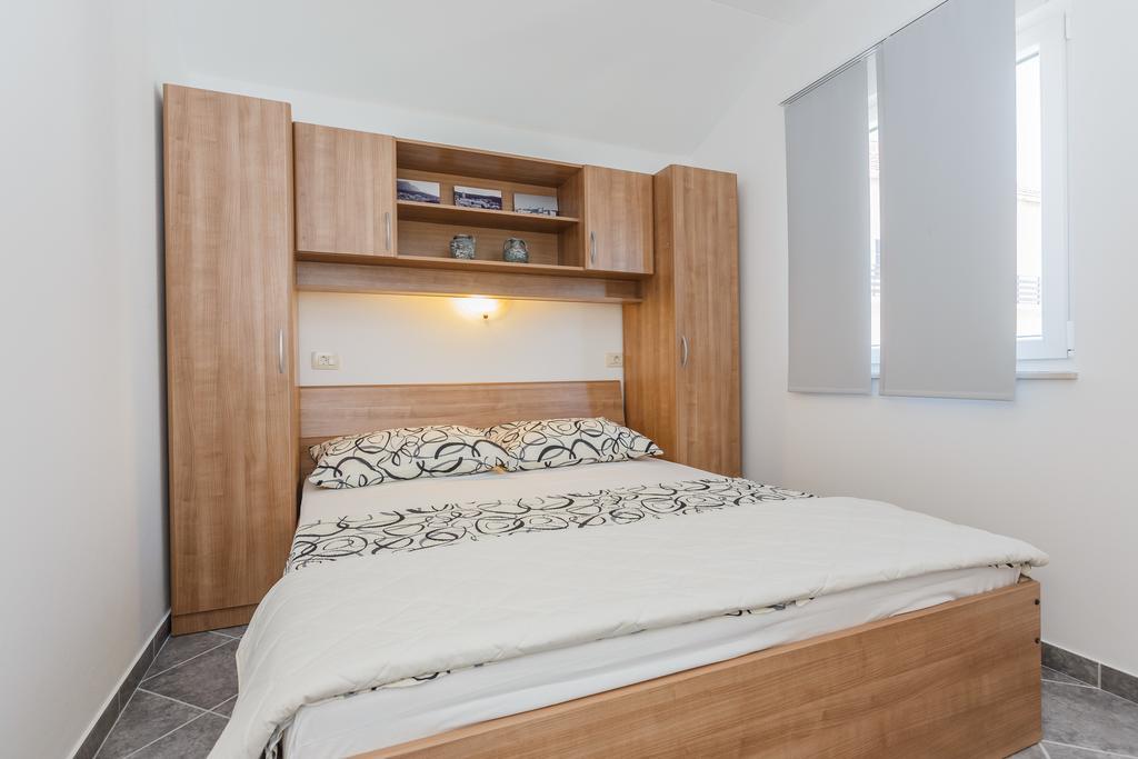 Apartments Viljac تروغير الغرفة الصورة