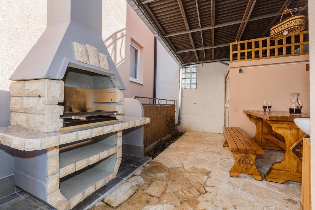 Apartments Viljac تروغير المظهر الخارجي الصورة