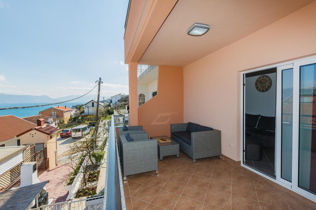 Apartments Viljac تروغير الغرفة الصورة